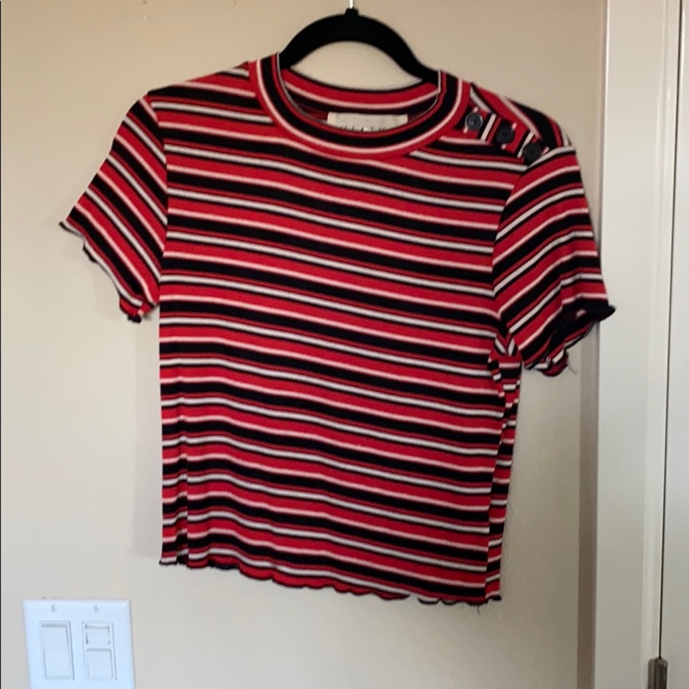 short sleeve shirt